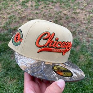 New era fitted Chicago white Sox with side patch NEW 7 3/8